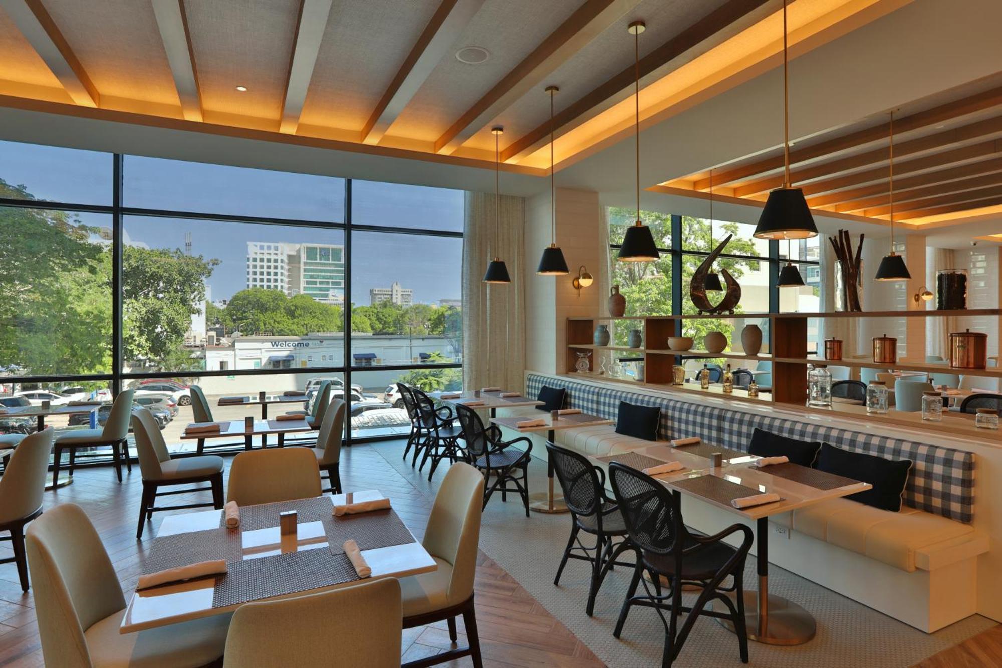 Courtyard By Marriott Santo Domingo Piantini Hotel Kültér fotó