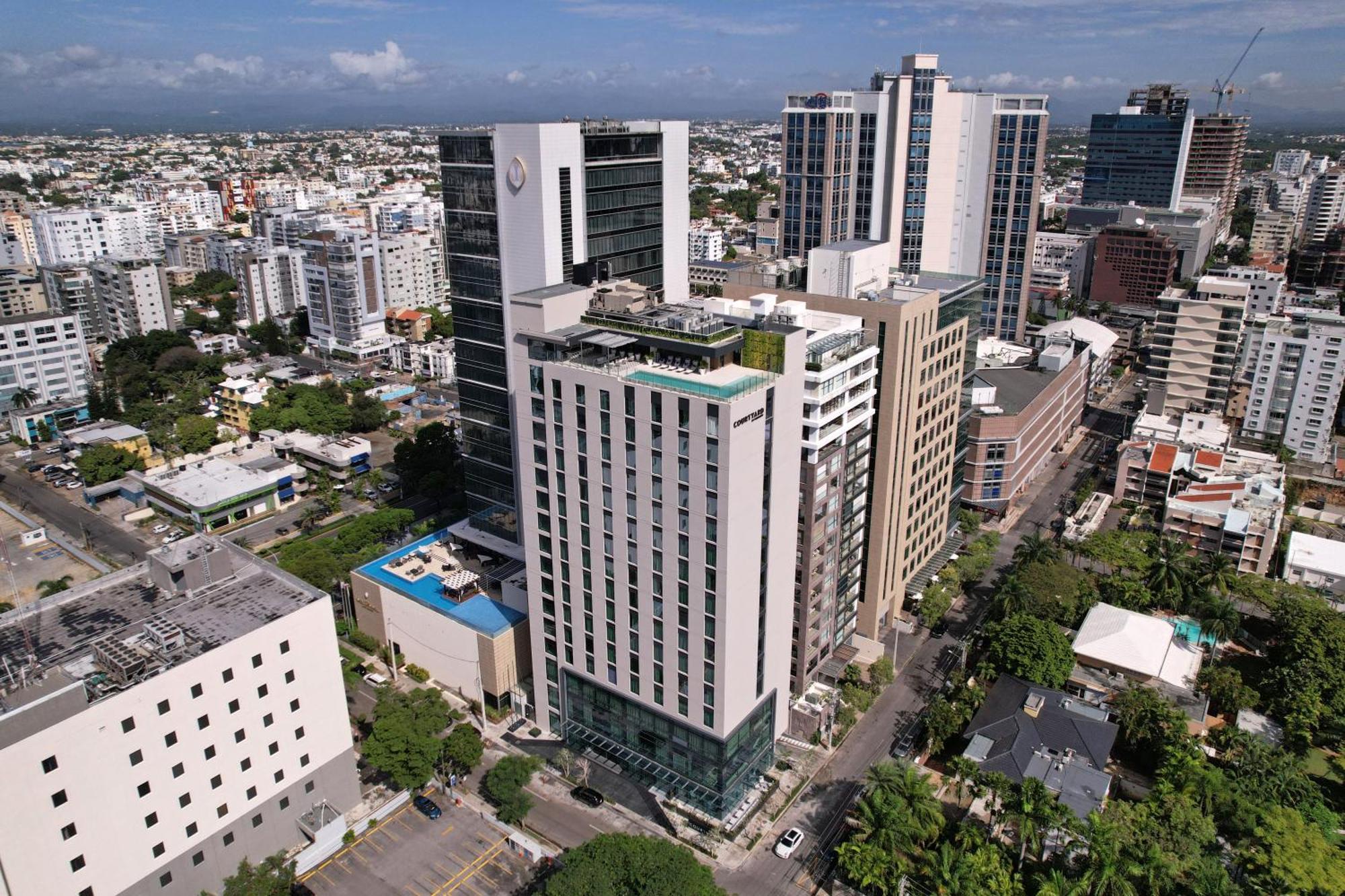 Courtyard By Marriott Santo Domingo Piantini Hotel Kültér fotó