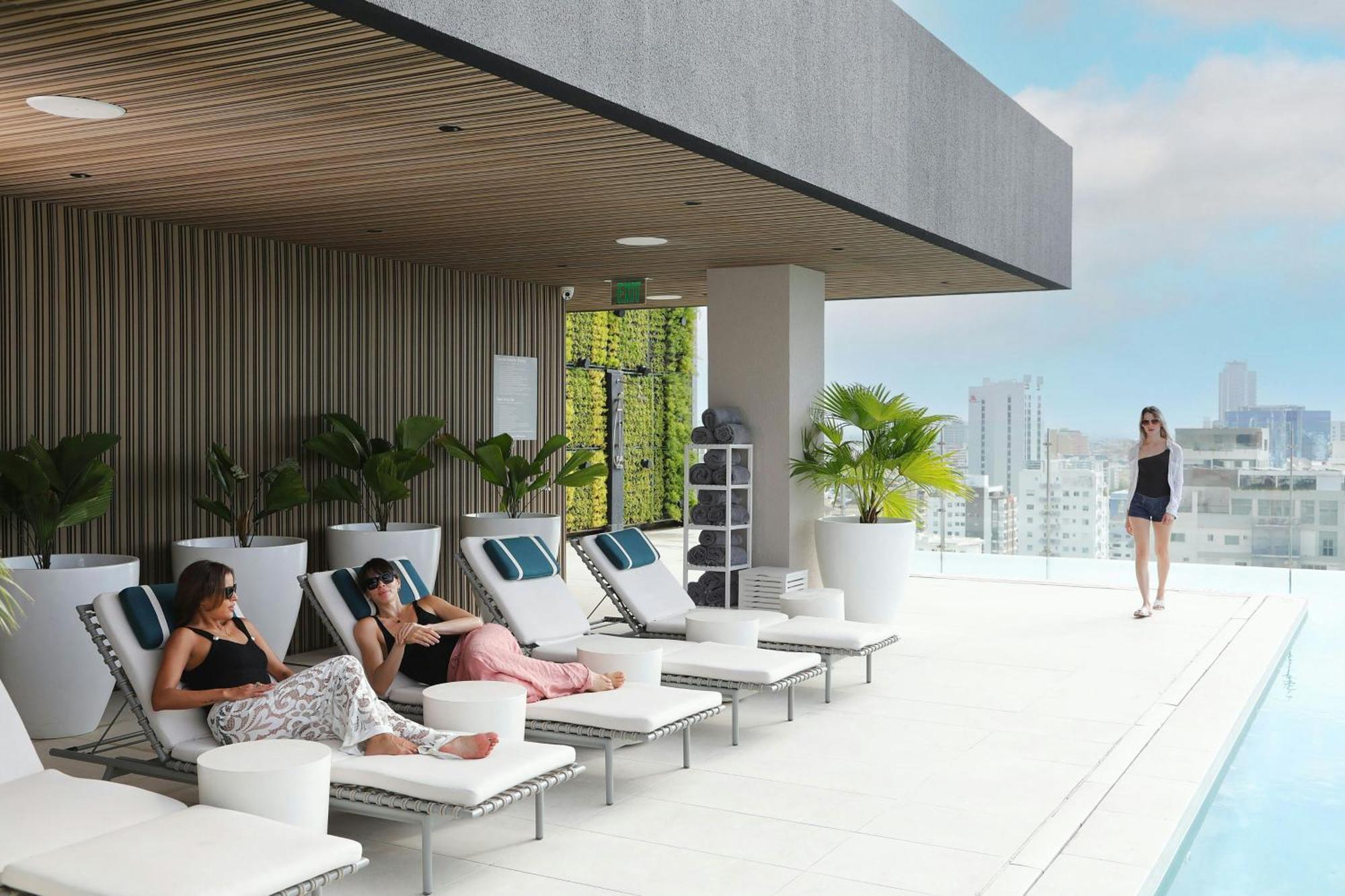 Courtyard By Marriott Santo Domingo Piantini Hotel Kültér fotó